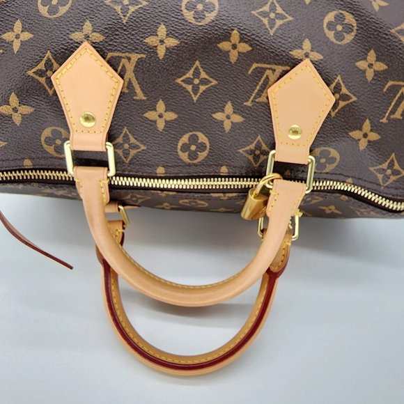 Louis Vuitton Speedy 30 Monogram Canvas Tote | Like New Condition - Picture 5 of 11